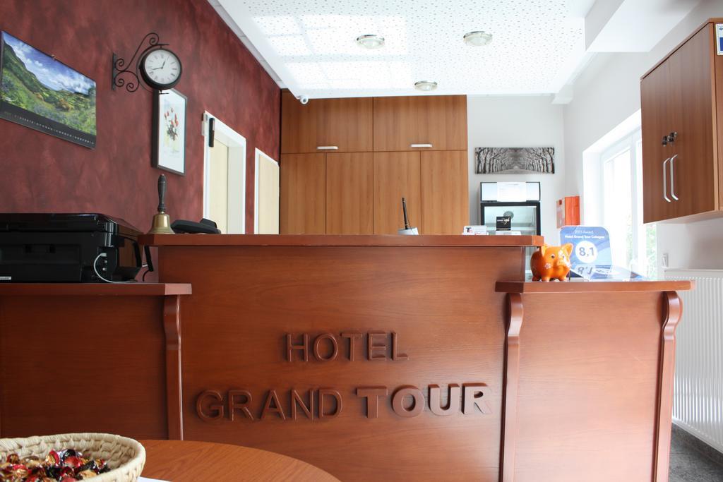 Hotel Grand Tour Весселинг Экстерьер фото